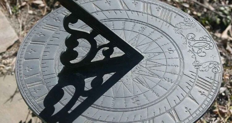 Гномон: Визначення, історія та застосування в сучасному світі