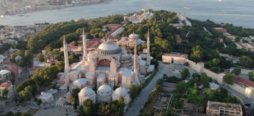 Найцікавіші місця Стамбула: Що обов’язково варто відвідати туристу?