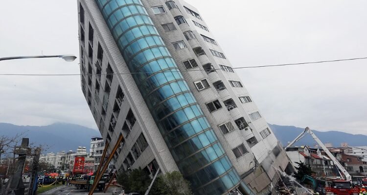 Афтершок: Визначення, Причини та Вплив на Людину та Довкілля