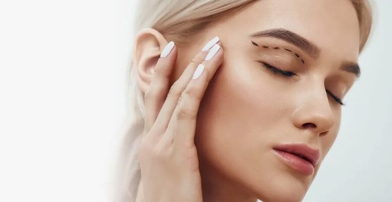 Блефаропластика: Все, що треба знати про пластику повік для краси та здоров’я