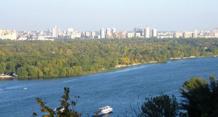 Борисфен: Від ріки до символу – історія та міфи Дніпра.