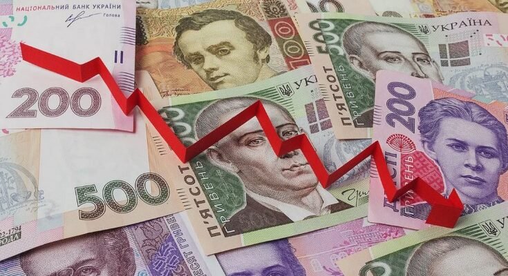 Що таке девальвація гривні: вплив на економіку і життя українців