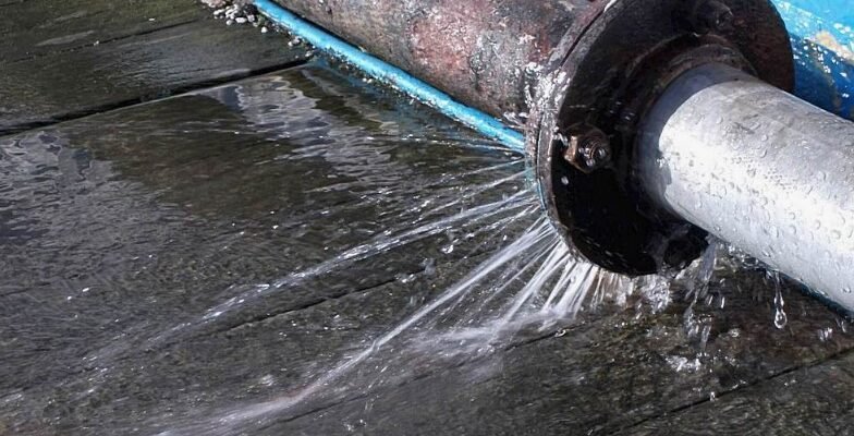 Гідроудар: Що це таке та як захистити водопровід від пошкоджень