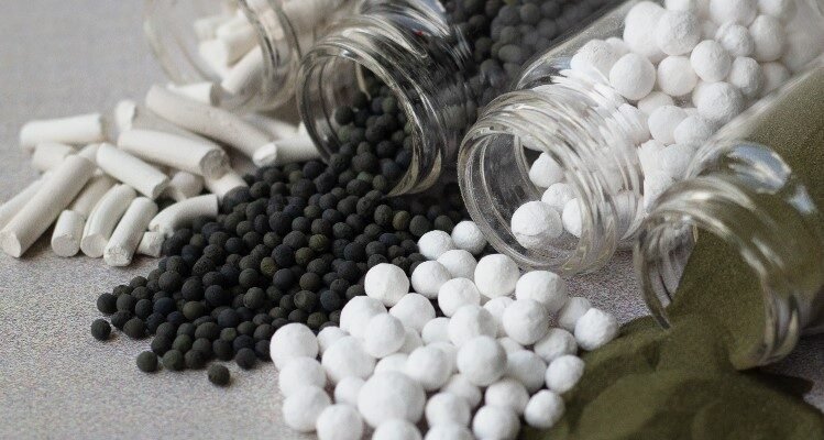 Каталізатори: що це таке та яка їх роль у хімічних процесах?