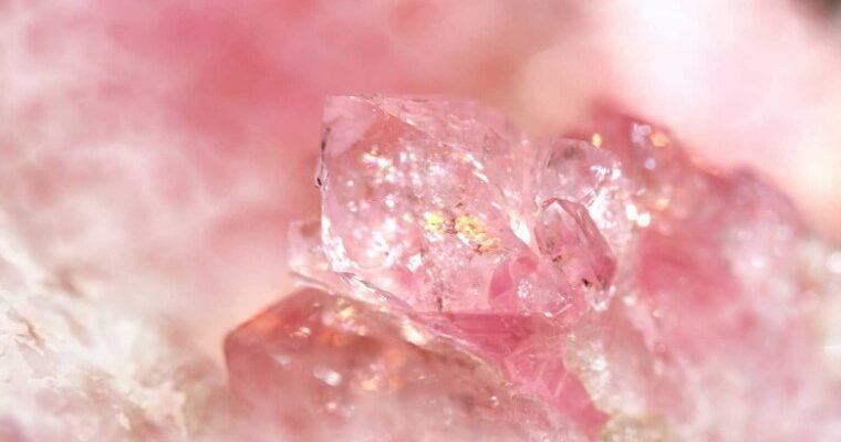 Властивості та застосування кварцу: Повний гайд для користувача