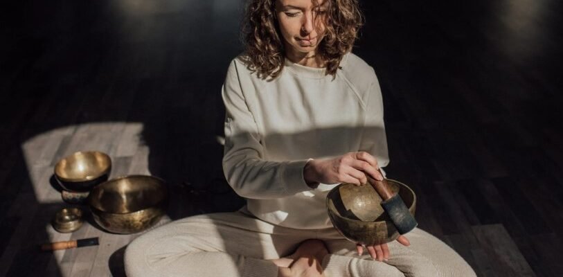 Мантри: визначення, значення та вплив на духовну практику