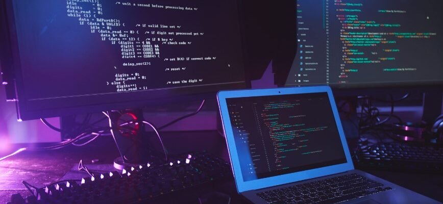 Все, що потрібно знати про мови програмування: важливість та призначення