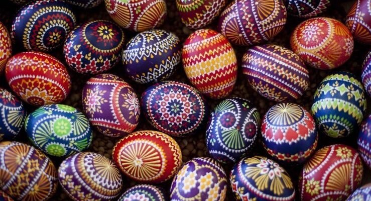 Хочете дізнатись, що таке писанка та значення її кольорів?