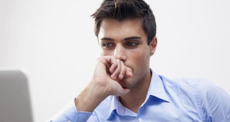 Рефлексія: Що це таке та як вона впливає на ваше життя і розвиток?