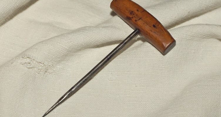 Що таке швайка: визначення, види та застосування інструмента