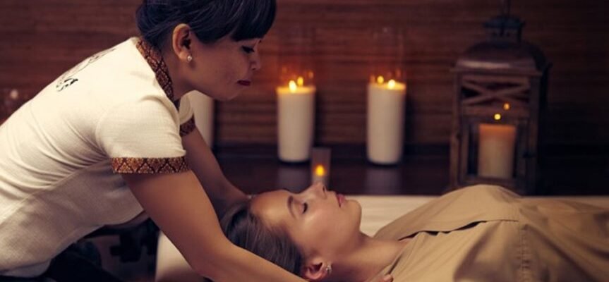 Тайський масаж: що це таке та які користі для вашого здоров’я?