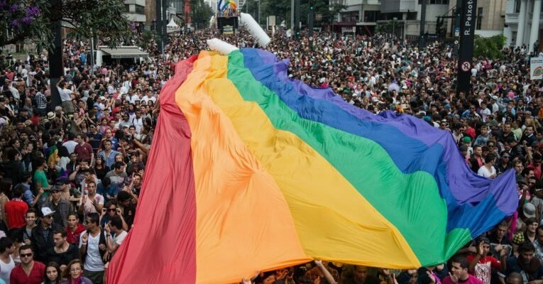 Толерантність: Розкриття глибинного значення за межами ввічливості