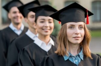 Що таке бакалавр: все про першу академічну ступінь у вищій освіті