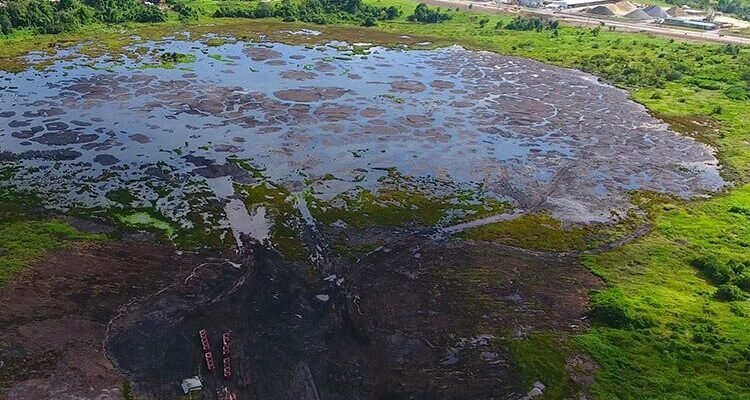 Що потрібно знати про бітум: Властивості, застосування та типи