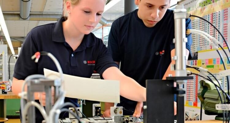 Дуальна освіта: як поєднати навчання з практичним досвідом?