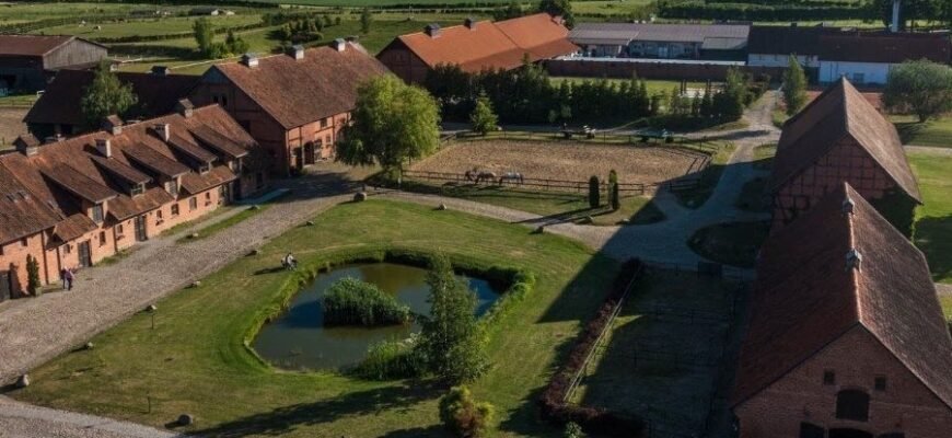 Фільварок: історія, значення та роль в розвитку аграрних земель