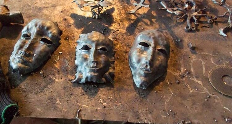 Карбування: Значення, історія та використання в сучасному світі