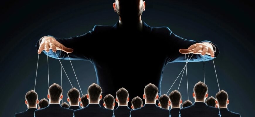 Що таке маніпулятор: як розпізнати та захистити себе від впливу