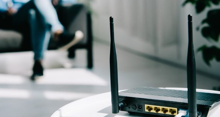 Що таке маршрутизатор: функції, особливості та принципи роботи Що таке маршрутизатор: функції, особливості та принципи роботи