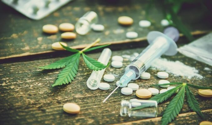 Що таке наркотичні речовини: сутність, вплив та вплив на суспільство