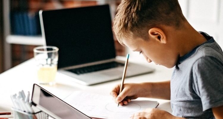 Що таке омонім: визначення, приклади та їх значення в мовленні