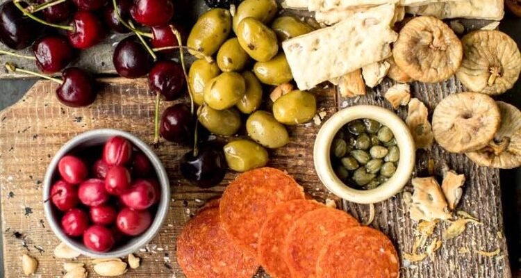 Хрустка насолода: все, що потрібно знати про папероні та його походження